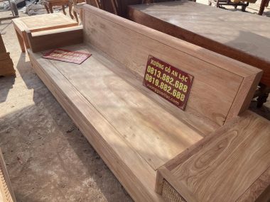 ghế băng gỗ hương đá