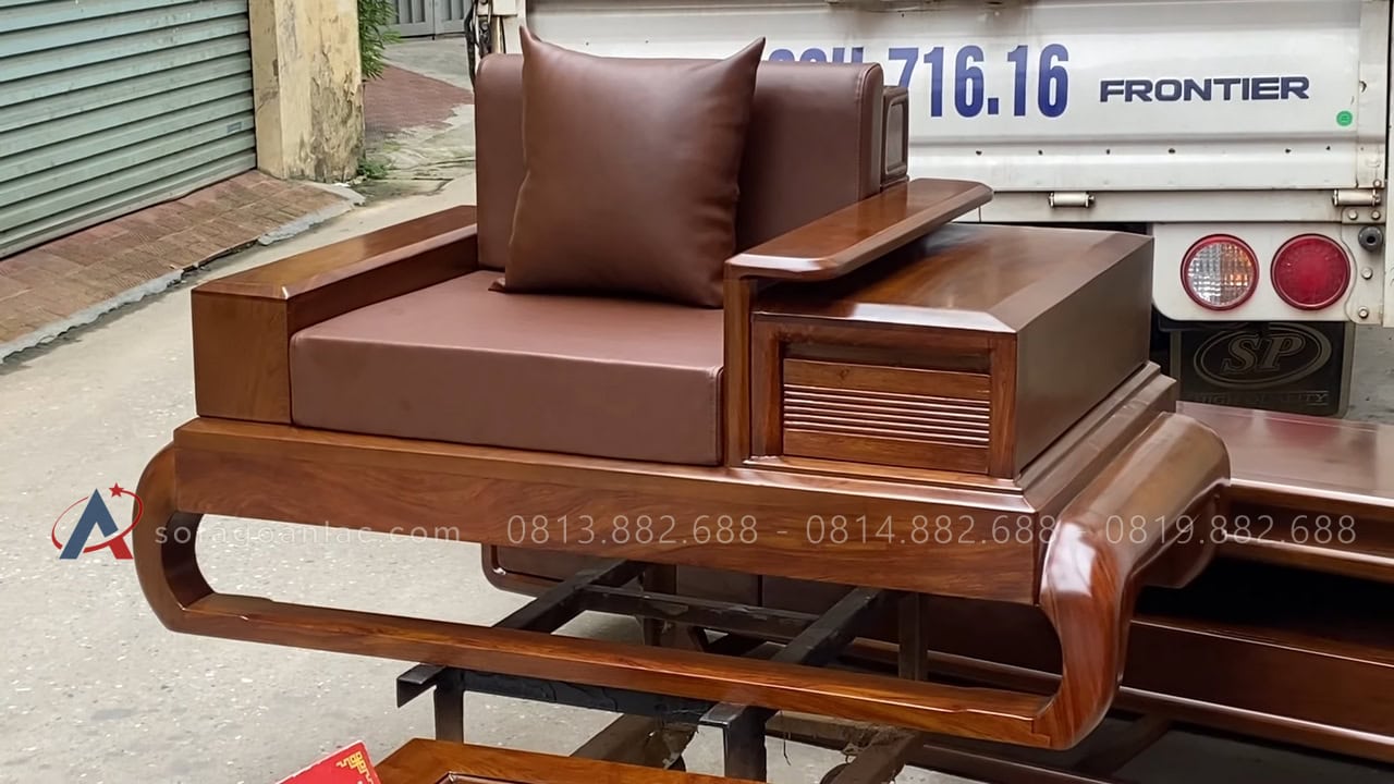 ghế đơn chân đùi gà