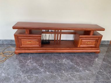 kệ tivi gỗ hương đá